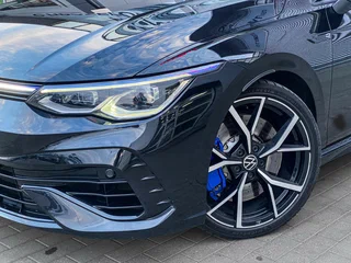 2021 Volkswagen Golf R VIII, чёрный, 4630000 рублей, вид 4