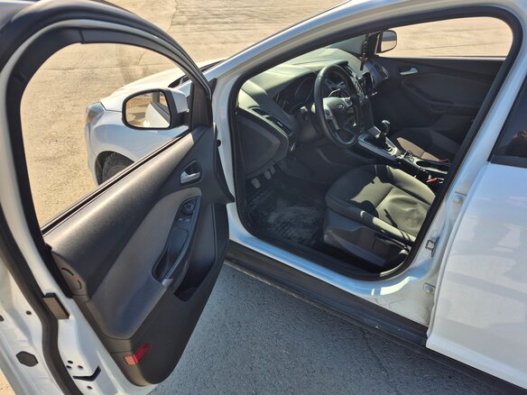 2014 Ford Focus III, белый, 810000 рублей - вид 16