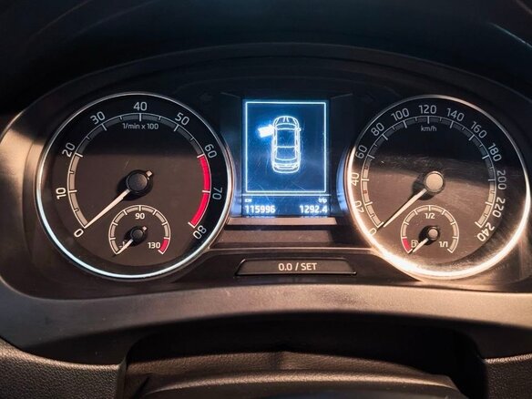 2019 Skoda Rapid I Рестайлинг, коричневый, 1340000 рублей - вид 8