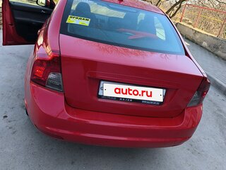 2011 Volvo S40 II Рестайлинг, красный, 670000 рублей, вид 2