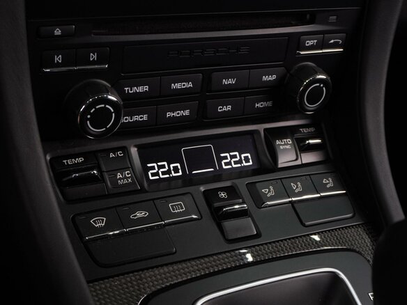 2016 Porsche 911 Carrera S VII (991) Рестайлинг, жёлтый, 7199000 рублей - вид 16