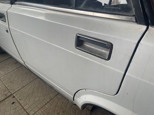 2004 Lada (ВАЗ) 2107, белый, 150000 рублей - вид 13