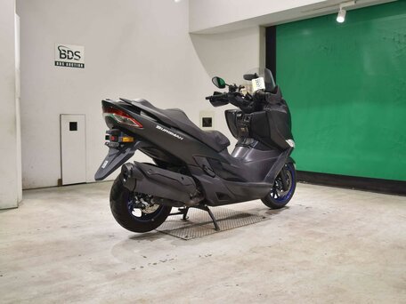 2022 Suzuki Burgman (SkyWave) 400, чёрный, 529000 рублей, вид 5
