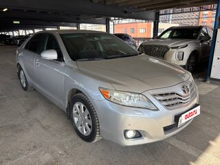 2010 Toyota Camry VI (XV40) Рестайлинг, серебристый, 1400000 рублей, вид 4