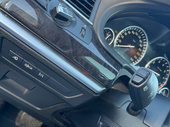 2010 BMW 5 серии Gran Turismo 535i VI (F10/F11/F07), чёрный, 1950000 рублей - вид 19