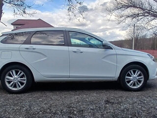 2018 Lada (ВАЗ) Vesta SW I, белый, 1200000 рублей, вид 3