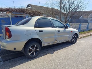 2006 Chevrolet Lanos I, серебристый, 180000 рублей, вид 2