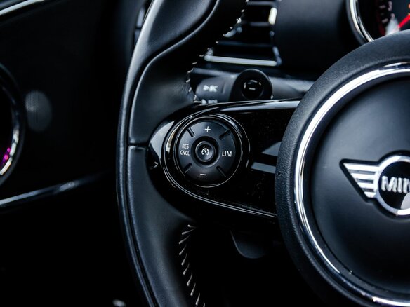 2020 Mini Clubman JCW John Cooper Works II Рестайлинг, зелёный, 3100000 рублей - вид 21