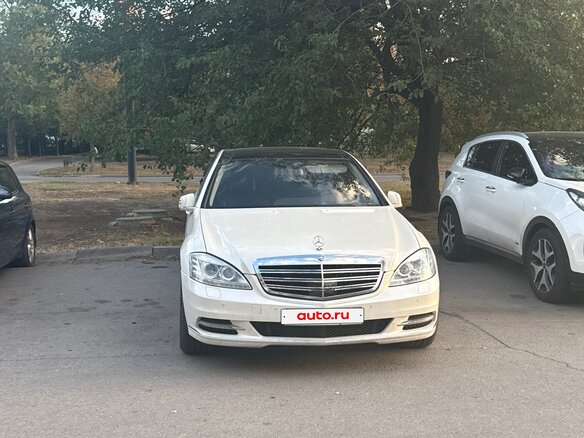 2011 Mercedes-Benz S-Класс 350 Long V (W221) Рестайлинг, белый, 2000000 рублей - вид 15