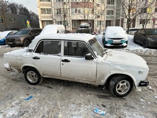 2006 Lada (ВАЗ) 2105, белый, 180000 рублей, вид 5