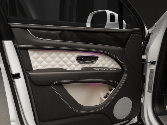 2022 Bentley Bentayga I Рестайлинг, белый, 24900000 рублей - вид 20