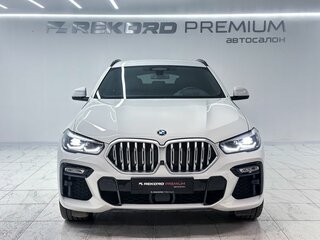 2021 BMW X6 40d III (G06), белый, 7500000 рублей, вид 4