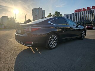 2019 Lexus ES 250 VII, чёрный, 3800000 рублей, вид 5