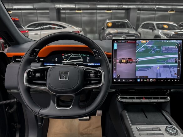2026 Zeekr 9X 70 kWh, чёрный, 13371500 рублей - вид 11