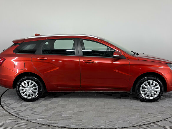 2020 Lada (ВАЗ) Vesta SW I, красный, 1090000 рублей - вид 3
