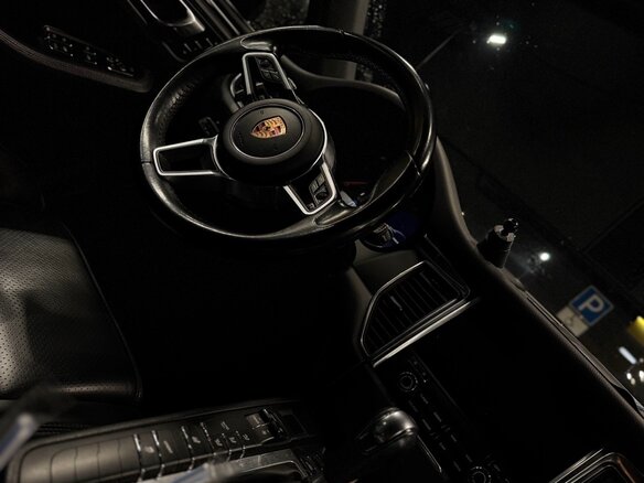 2017 Porsche Macan I, коричневый, 4490000 рублей - вид 10