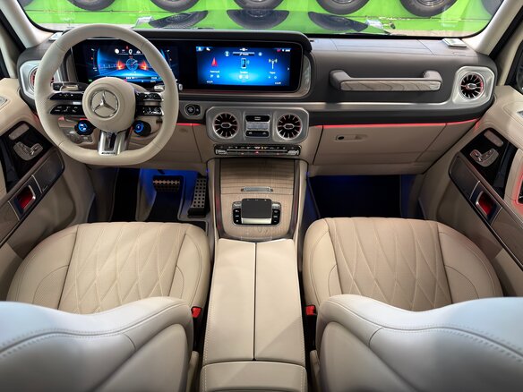 2026 Mercedes-Benz G-Класс AMG 63 AMG II (W465) Рестайлинг, зелёный, 31500000 рублей - вид 1