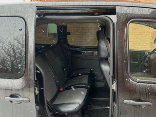 2015 Renault Kangoo II Рестайлинг, чёрный, 890000 рублей, вид 5