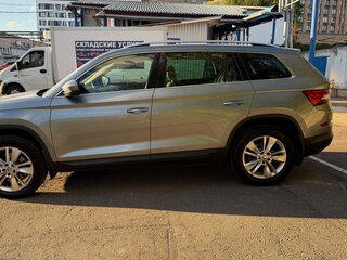 2017 Skoda Kodiaq I, серый, 2980000 рублей, вид 4