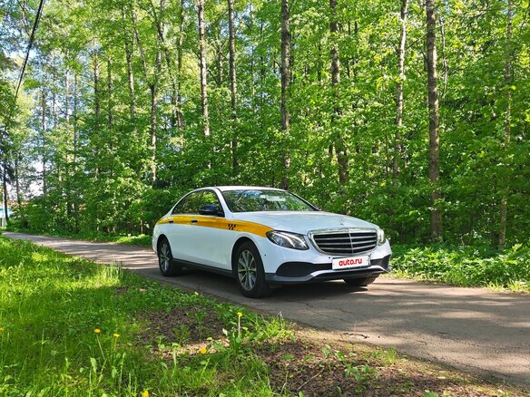 2020 Mercedes-Benz E-Класс 200 d V (W213, S213, C238), чёрный - вид 2