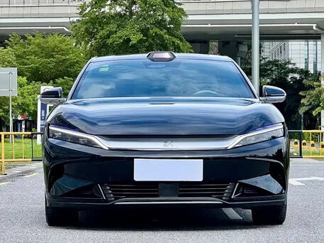 2025 BYD Han EV 69 kWh I Рестайлинг 2, чёрный, 4430000 рублей, вид 2