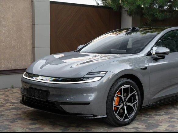 2026 Changan Qiyuan A06 28.39 kWh, серый, 2690000 рублей - вид 2