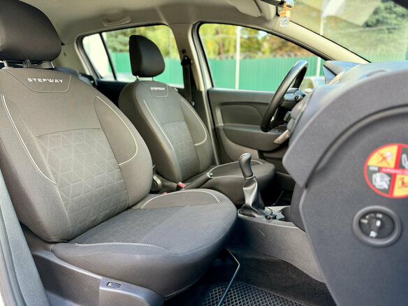 2020 Renault Sandero Stepway II Рестайлинг, белый, 1249000 рублей - вид 13