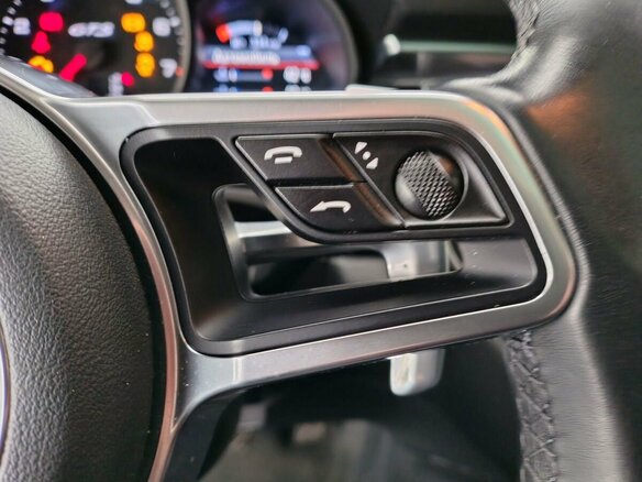 2016 Porsche Macan GTS I, красный, 3300000 рублей - вид 30