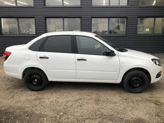 2026 Lada (ВАЗ) Granta I Рестайлинг, белый, 850000 рублей, вид 4