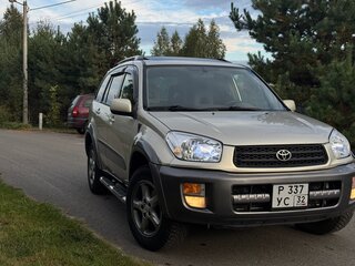 2000 Toyota RAV4 II (XA20), золотистый, 635000 рублей, вид 3