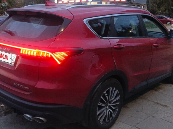 2024 Jetour X70+ I Рестайлинг, красный, 1850000 рублей - вид 1