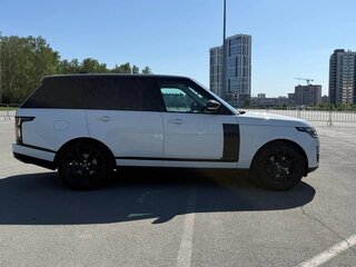 2018 Land Rover Range Rover IV Рестайлинг, белый, 4950000 рублей, вид 4