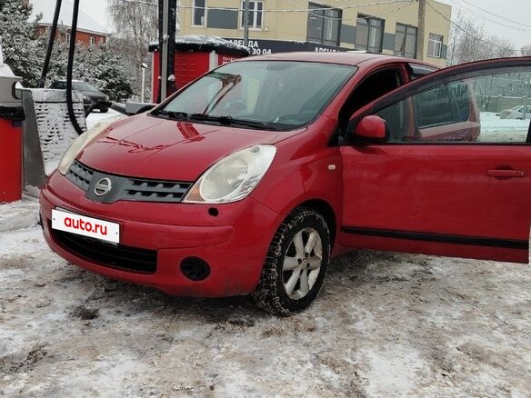 2008 Nissan Note I Рестайлинг, пурпурный - вид 1