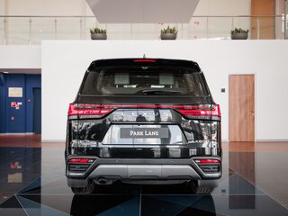 2026 Lexus LX 600 IV, чёрный, 22690000 рублей, вид 4