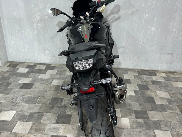 2022 Suzuki GSX-S 1000 GT, чёрный, 1195000 рублей - вид 11