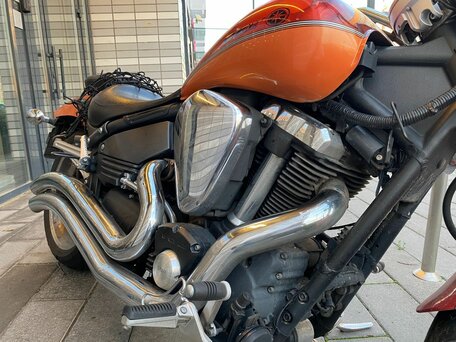 2008 Yamaha XV 1700 Warrior, красный, 700000 рублей, вид 3