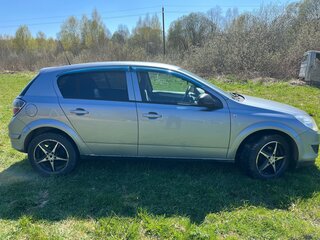 2010 Opel Astra H Рестайлинг, серебристый, 355000 рублей, вид 5