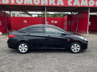 2013 Hyundai Solaris I, чёрный, 410000 рублей, вид 2