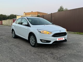2015 Ford Focus III Рестайлинг, белый, 1070000 рублей, вид 5