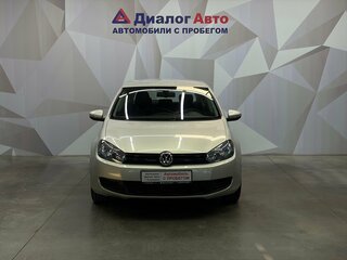 2011 Volkswagen Golf VI, бежевый, 670000 рублей, вид 2