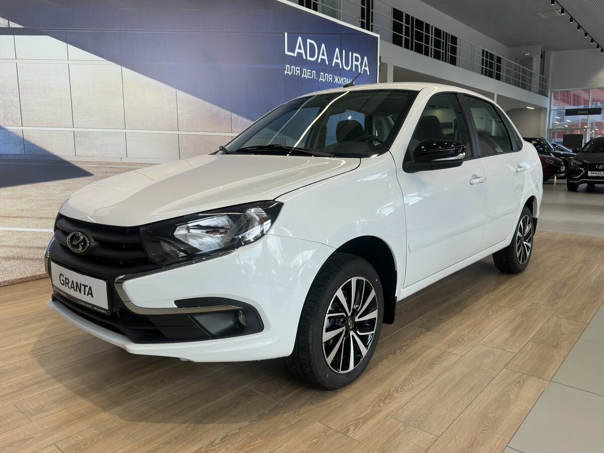 Открыть фотографии: Lada (ВАЗ) Granta I Рестайлинг