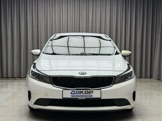 2017 Kia Cerato III Рестайлинг (Classic), белый, 1049000 рублей, вид 2
