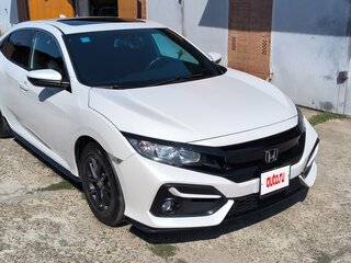 2020 Honda Civic X Рестайлинг, белый, 2400000 рублей, вид 2