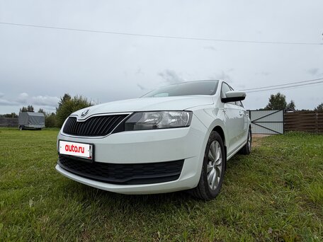 2019 Skoda Rapid I Рестайлинг, белый, 1100000 рублей, вид 4