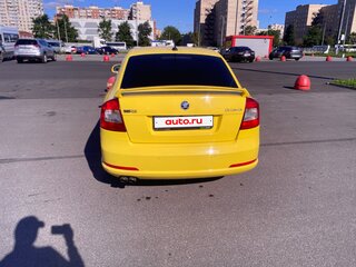 2011 Skoda Octavia RS II Рестайлинг, жёлтый, 1100000 рублей, вид 2