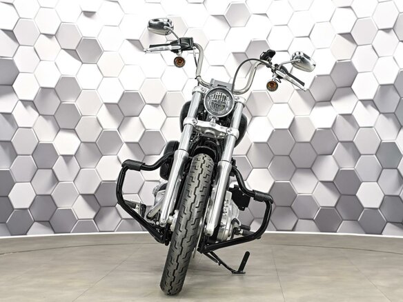 2021 Harley-Davidson Softail Standard, чёрный, 1599000 рублей - вид 4