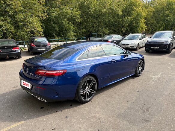 2019 Mercedes-Benz E-Класс 200 V (W213, S213, C238), синий, 4700000 рублей - вид 4