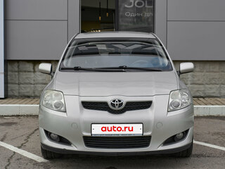 2008 Toyota Auris I, серебристый, 650000 рублей, вид 2