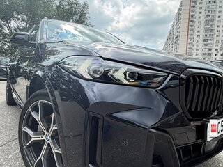 2025 BMW X5 Long 30Li IV (G05/G18) Рестайлинг, чёрный, 9000000 рублей, вид 2