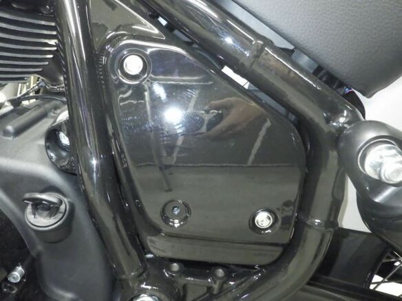 2023 Indian Chief Bobber, серебристый - вид 12